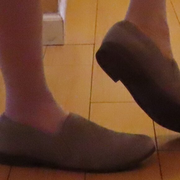 Franco Sarto Light Beige Suede Flats, size 10 - Picture 10 of 12